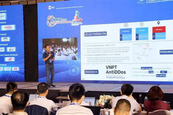 Busca Vietnam soluciones efectivas para administración de Internet ảnh 2