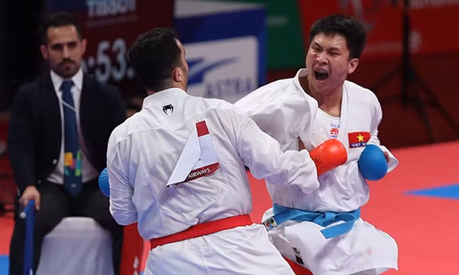 Vietnam gana una medalla de plata en karate en ASIAD ảnh 1 Vietnam gana una medalla de plata en karate en ASIAD ảnh 1