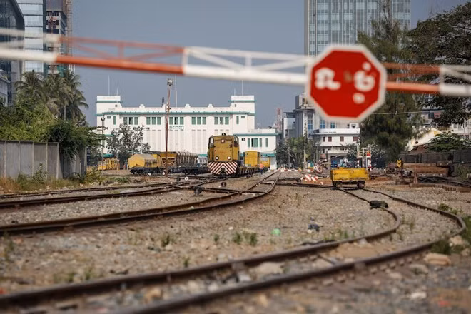 Conectado puente ferroviario entre Camboya y Tailandia ảnh 1