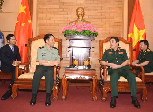 Visita Vietnam misión de comisión militar central de China ảnh 1