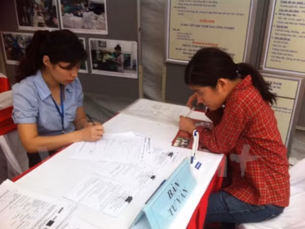 Víctimas de dioxina en provincia vietnamita disfrutan de seguro médico gratuito ảnh 1