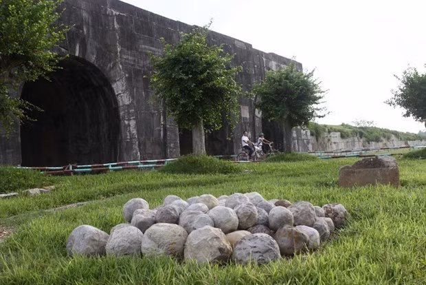 Ofrecen entradas gratuitas a Ciudadela de la Dinastía Ho en Thanh Hoa ảnh 1 Ofrecen entradas gratuitas a Ciudadela de la Dinastía Ho en Thanh Hoa ảnh 1