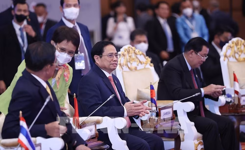 Aprecian contribuciones de Vietnam a procesos regionales ảnh 2