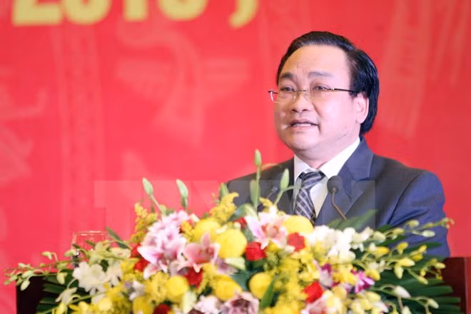 Vicepremier Hoang Trung Hai, nuevo secretario del comité partidista de Hanoi ảnh 1