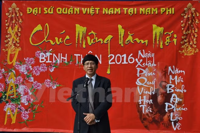 Celebran el Tet comunidades vietnamitas en extranjero ảnh 1