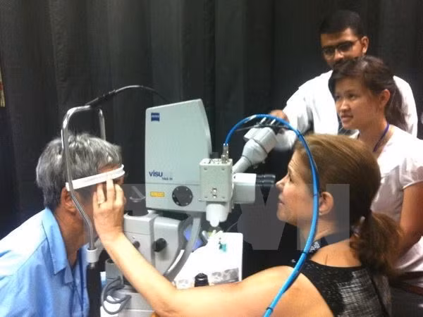  Orbis ayuda a reducir casos infantiles con defectos visuales ảnh 1