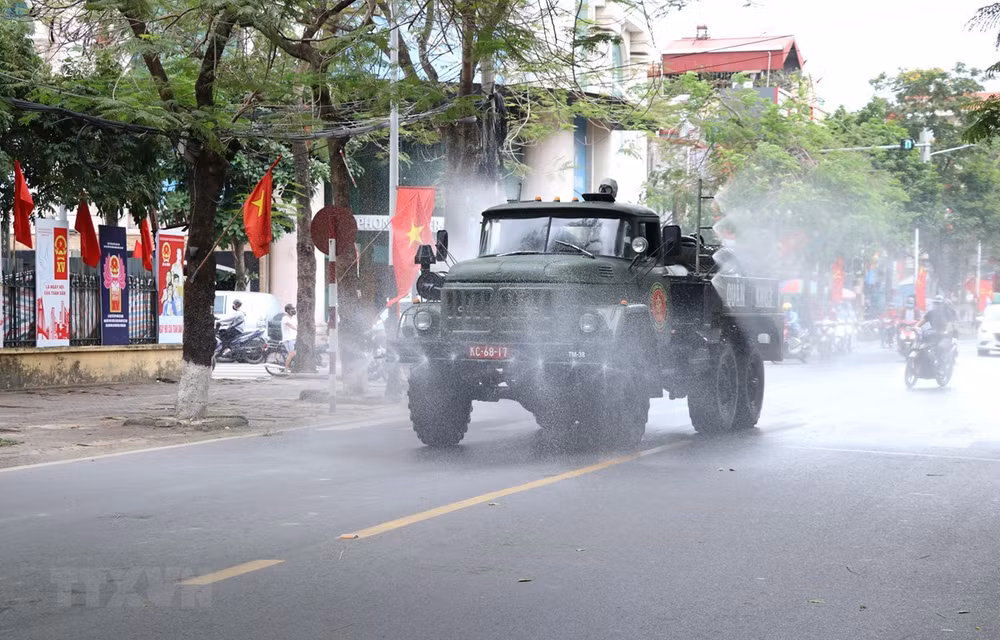 Vietnam mantiene la proactividad en control antiepidémico ảnh 2