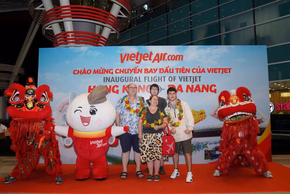 Reserva ahora y vuelo con Vietjet para celebrar el verano vibrante en Hongkong (China) ảnh 1