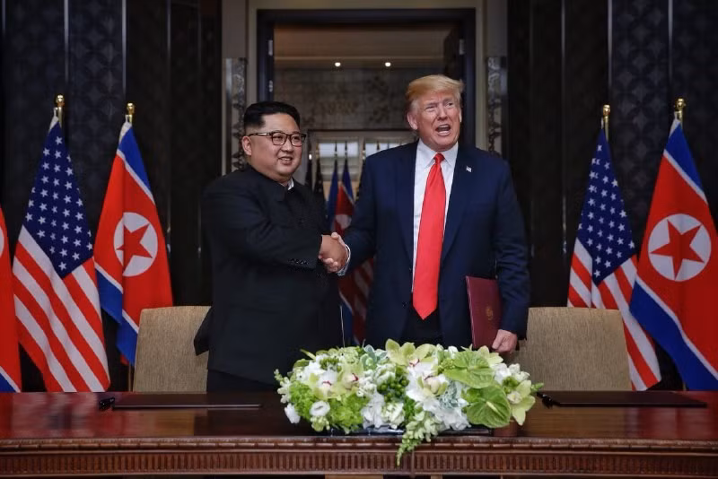 Concluye histórico encuentro entre Donald Trump y Kim Jong-un ảnh 1 Concluye histórico encuentro entre Donald Trump y Kim Jong-un ảnh 1