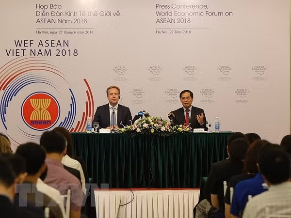 Hanoi acogerá conferencia de Foro Económico Mundial sobre ASEAN en septiembre ảnh 1