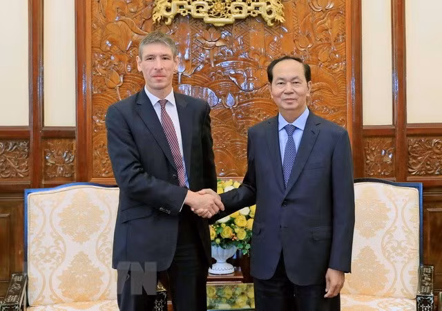 Destaca presidente de Vietnam cooperación con Reino Unido en todas las esferas ảnh 1 Destaca presidente de Vietnam cooperación con Reino Unido en todas las esferas ảnh 1