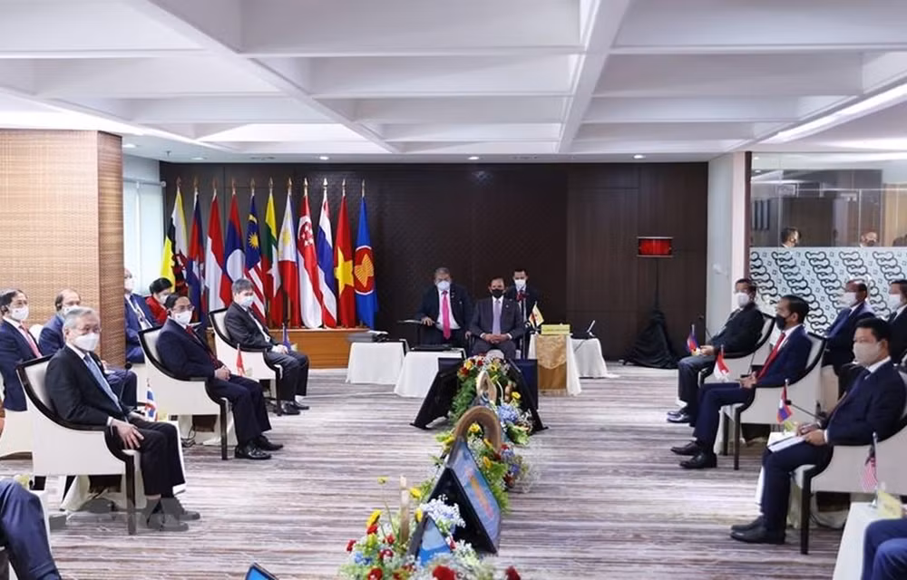 Emite Reunión de Líderes de la ASEAN Declaración Presidencial ảnh 1