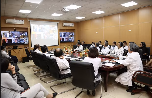 Reconocen a hospital de amistad Vietnam-Alemania como centro de formación global ảnh 1
