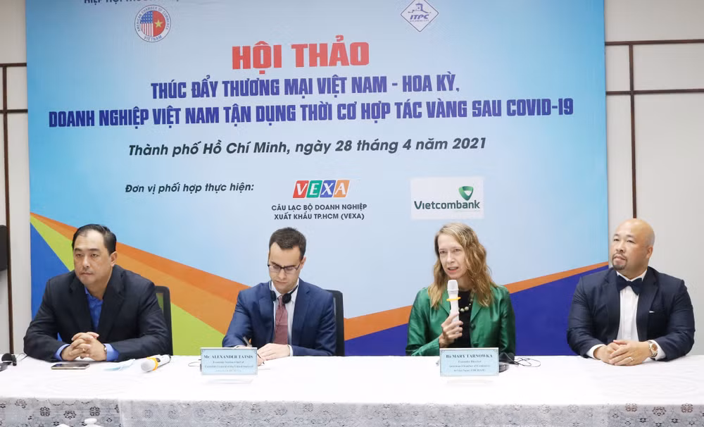 Vietnam y Estados Unidos, con grandes potencialidades comerciales en etapa pos-COVID-19 ảnh 1