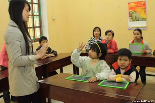 Asistencias a niños sordos vietnamitas en acceso a educación ảnh 1 Asistencias a niños sordos vietnamitas en acceso a educación ảnh 1