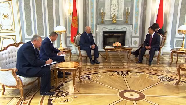 Belarús prioriza fortalecimiento de cooperación con Vietnam ảnh 1