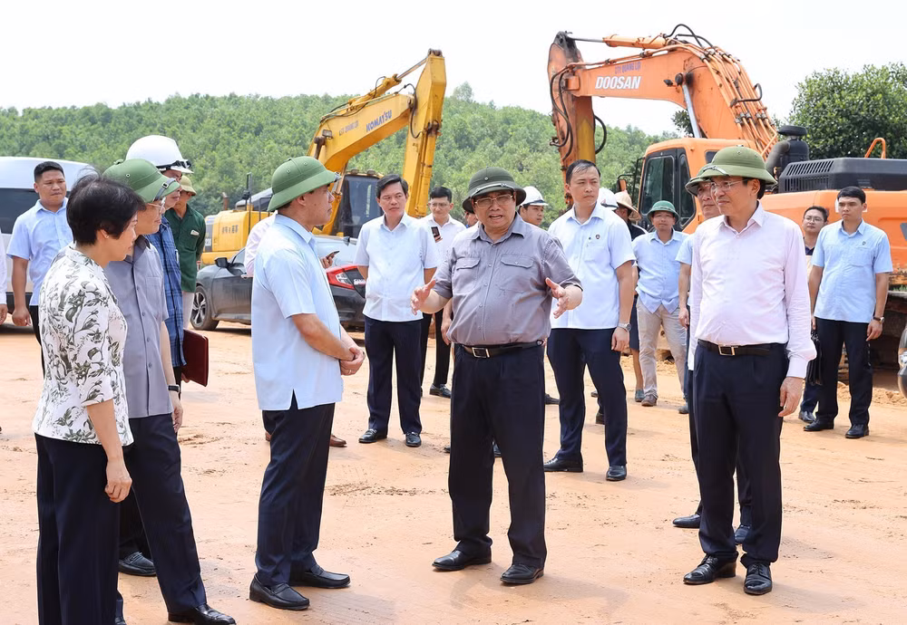 Prioridades en la formación de un marco de infraestructura nacional ảnh 2