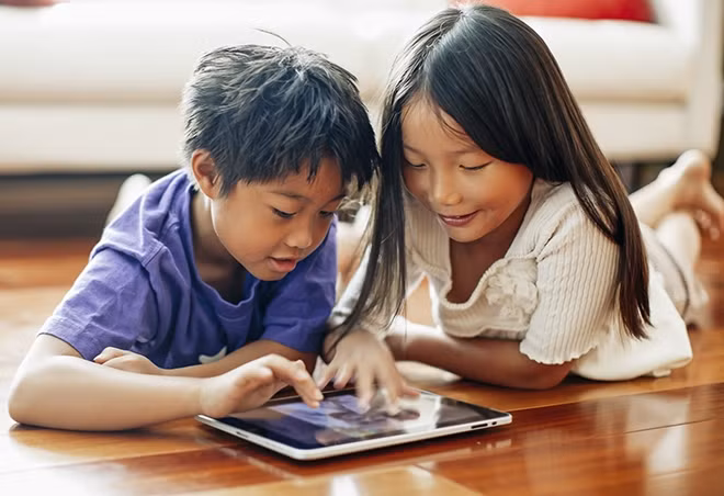 Aseguran interacción saludable y creativa de niños en ciberespacio ảnh 1