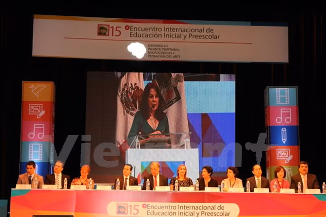 Participa Vietnam en conferencia de educación preescolar en México ảnh 1