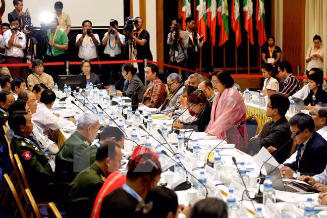 Firman gobierno birmano y ocho guerrillas pacto de cese de fuego ảnh 1
