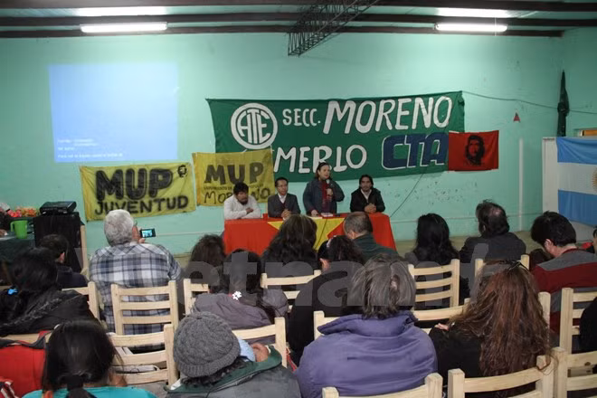 Charla “Vietnam, ayer y hoy” en Argentina ảnh 1