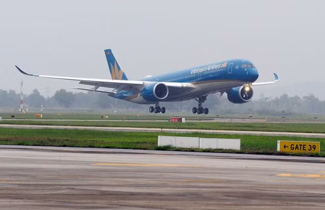 Vietnam Airlines aumenta vuelos a Shanghai para atender a fanáticos del fútbol ảnh 1