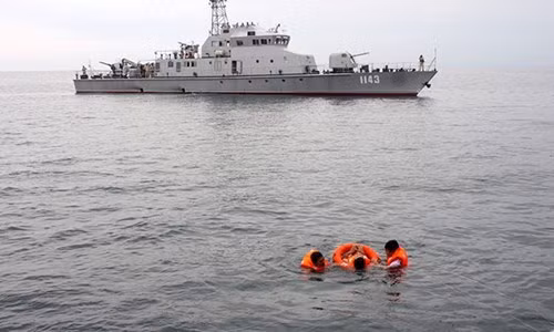 Armadas de Vietnam y Camboya realizan patrullaje conjunto ảnh 1