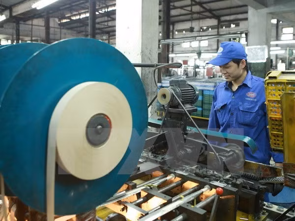Gobierno vietnamita prioriza creación de condiciones favorables para empresas extranjeras ảnh 1