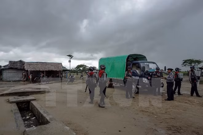 Myanmar estrecha medidas de control de seguridad en estado de Rakhine ảnh 1