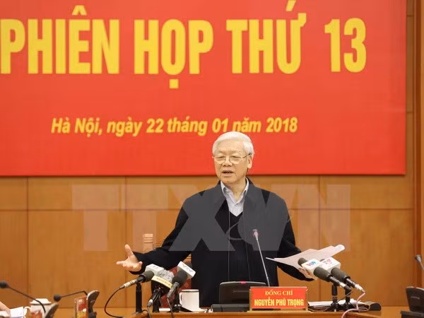 Dirigente partidista de Vietnam exhorta a luchar sin cuartel contra corrupción ảnh 1