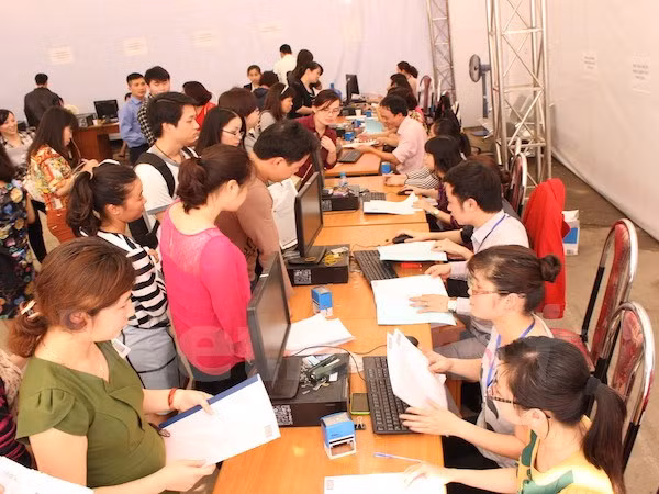 Fija gobierno vietnamita como objetivo un déficit presupuestario del 3,7 por ciento del PIB ảnh 1 Fija gobierno vietnamita como objetivo un déficit presupuestario del 3,7 por ciento del PIB ảnh 1