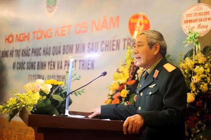 Víctimas de bombas y minas en Vietnam reciben apoyo ảnh 1