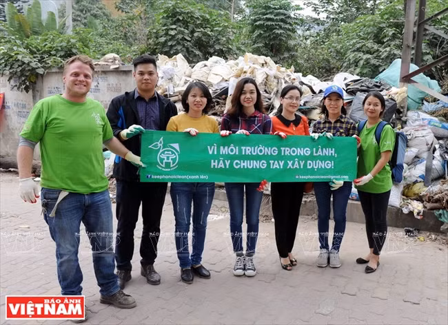 James Joseph Kendall y la misión "Mantener Hanoi limpio" ảnh 2