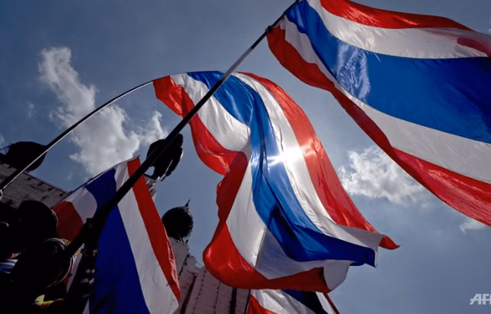 Dirigentes de Vietnam felicitan a Tailandia por su Día Nacional ảnh 1