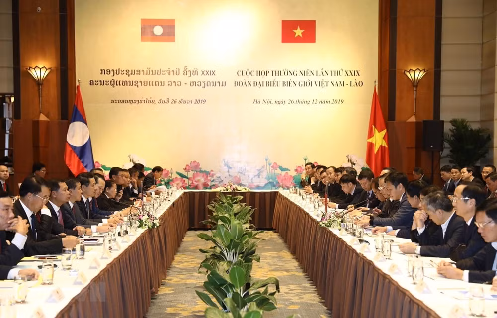 Fortalecen Vietnam y Laos coordinación en asuntos fronterizos ảnh 1