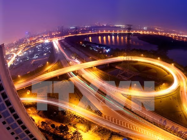 Economía de Hanoi logra un crecimiento de 7,3 por ciento ảnh 1 Economía de Hanoi logra un crecimiento de 7,3 por ciento ảnh 1