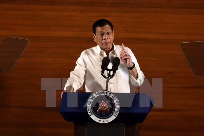 Presidente de Filipinas impulsa combate contra tráfico de drogas ảnh 1