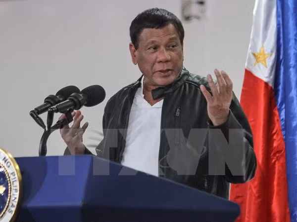 Filipinas prohíbe fumar en sitios públicos ảnh 1