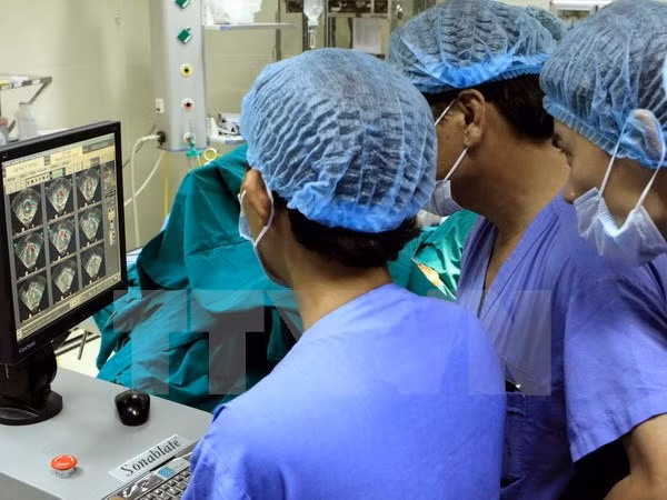 Asociación público-privada: oportunidad y desafío para sector vietnamita de salud ảnh 1
