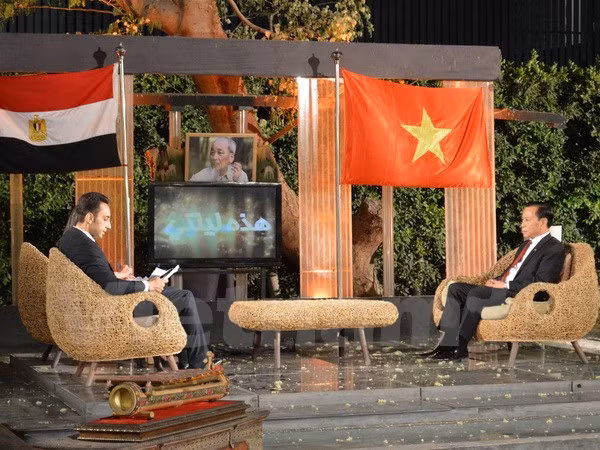  Televisión egipcia transmite en vivo programa sobre Vietnam ảnh 1