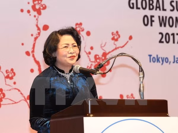 Vicepresidenta vietnamita interviene en clausura de Cumbre Mundial de Mujeres en Japón ảnh 1