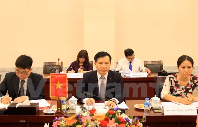 Vietnam y Laos intensifican cooperación partidista ảnh 1