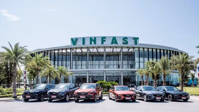 Presidente de Estados Unidos aprecia construcción de fábrica de Vinfast en Carolina del Norte ảnh 1