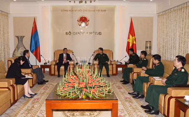 Vietnam fortalece cooperación en defensa con Japón, Mongolia y México ảnh 1