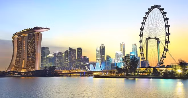 Singapur mantiene su posición como ciudad más cara del orbe ảnh 1
