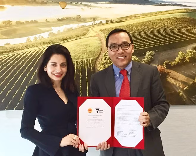 Firman acuerdo para reforzar nexos entre localidades vietnamitas y estado australiano de Victoria ảnh 1 Firman acuerdo para reforzar nexos entre localidades vietnamitas y estado australiano de Victoria ảnh 1
