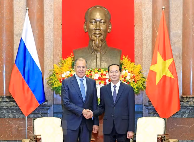 Presidente de Vietnam recibe al canciller ruso, Serguei Lavrov ảnh 1