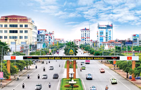 Provincia de Bac Giang acelera reformas para atraer inversiones ảnh 1