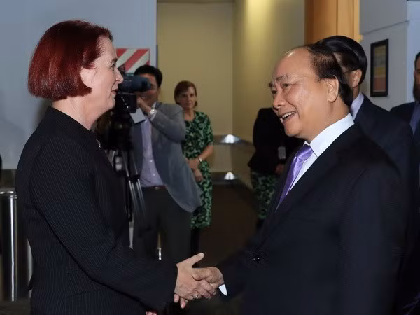 Premier de Vietnam llega a Auckland para iniciar visita oficial a Nueva Zelanda ảnh 1