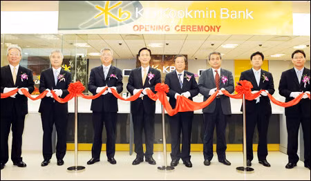 Banco sudcoreano financia construcción de viviendas a favor de obreros en Phu Tho ảnh 1
